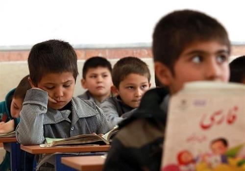 نگاهی به تحصیل کودکان مهاجر در ایران طی 40 سال گذشته
