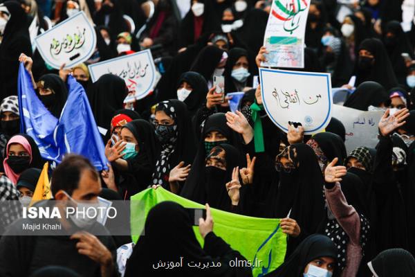 حاشیه نگاری خبرنگار ایسنا از مراسم سیزده آبان۱۴۰۰