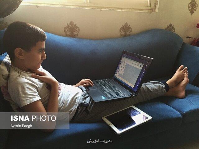 مشکلات آموزشی مدارس و تبعات فضای مجازی برای دانش آموزان