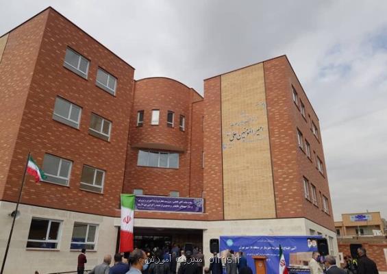 افزایش سهم دولت در پروژه های مشارکتی با خیرین مدرسه ساز در لایحه بودجه 1401