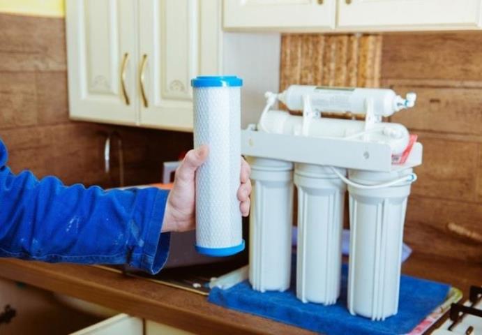 زمان تعویض فیلتر دستگاه تصفیه آب