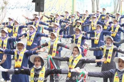 اجرای ورزش زورخانه ای در صبحگاه مدارس ابتدایی