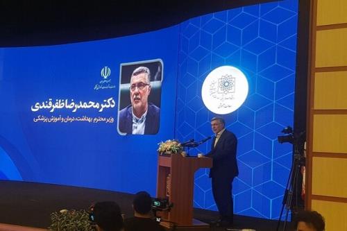 دانشگاه ها باید از فضای کلاسیک خارج و به ارتقاء سلامت جامعه بپردازند