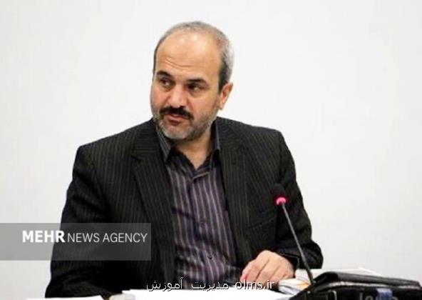 تولید ابزارهای هوش مصنوعی بجای مصرف کنندگی صرف در نظام آموزشی