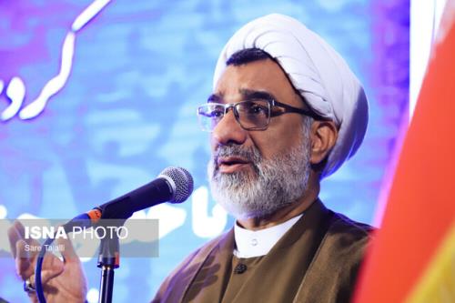 دانشگاه ها باید برای حل چالش های استان تهران درگیر نظام مسایل استان شوند دانشگاه ها باید برای حل چالش های استان تهران درگیر نظام مسایل استان شوند