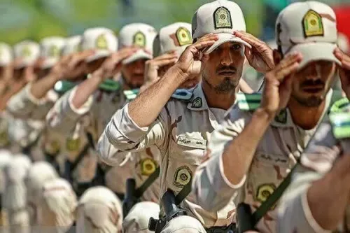 معلمان طرح متعهدین خدمت با یک هفته دوره رزم مقدماتی می توانند کارت پایان خدمت بگیرند