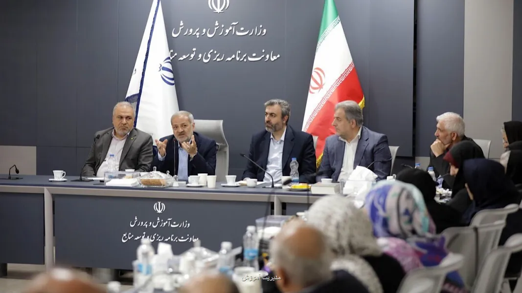 توزیع سراسری شیر در مدارس شروع طرح رفاهی دانش آموزان از اواخر مهر
