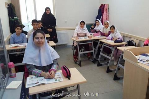 زنگ مهر در تمام مدارس ایرانی خارج از كشور نواخته می گردد