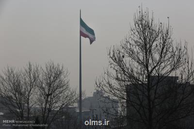 آلودگی هوا مدارس تهران را تعطیل كرد