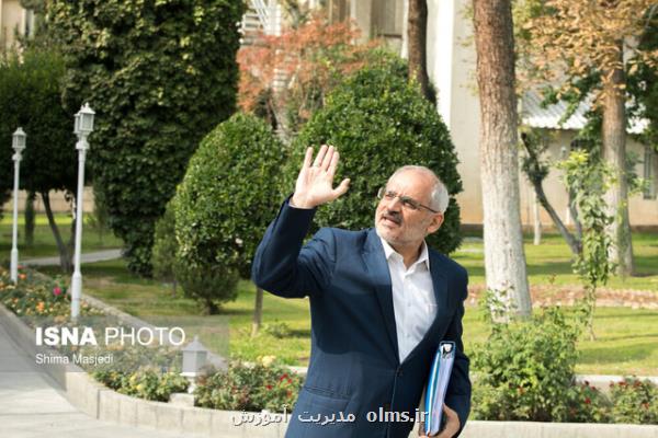 پیشبینی ۶ ساعت اضافه تدریس برای معلمان و افزایش یك میلیونی حقوق آنها
