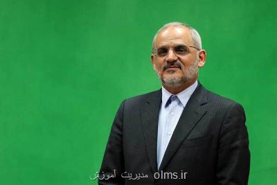 گفتگوی صمیمی وزیر آموزش و پرورش با معلم آستارایی