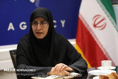 همراهی والدین در پروسه آموزش مجازی بسیار اهمیت دارد