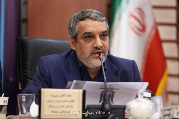 كسری اعتبارات ارزی و ریالی برای پرداخت حق الزحمه معلمان خارج از كشور